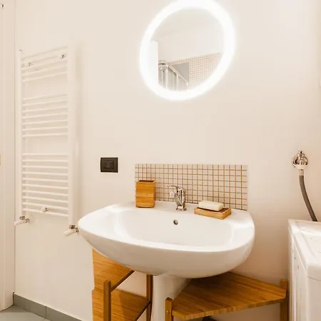 Apartamento Moderno Nel Centro Storico Nápoles