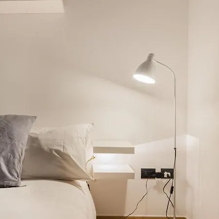 Moderno Nel Centro Storico Apartamento